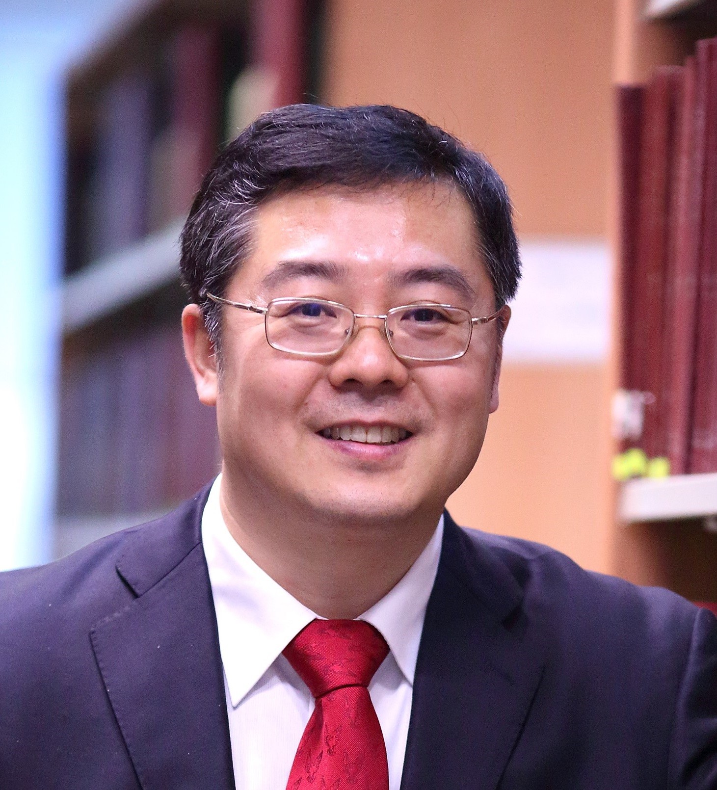 Professor Tianbao Qin